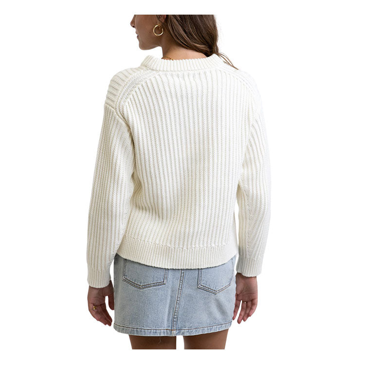 LADIES CLASSIC CABLE KNIT