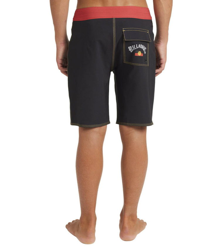 BOYS OTIS FLAG PRO