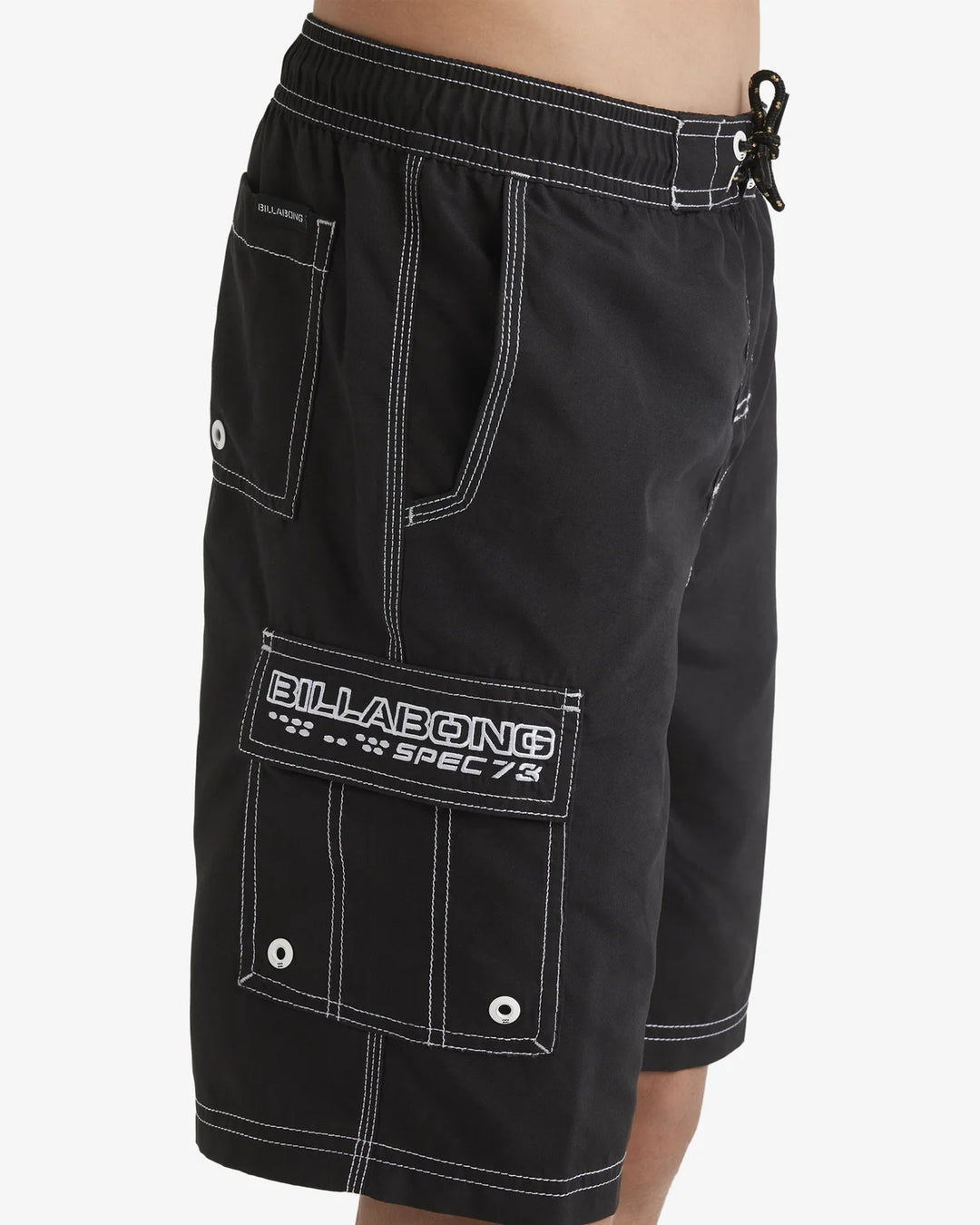 BOYS THROW ON BOARDSHORTS