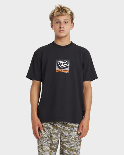 BOYS SPEC 3D TEE
