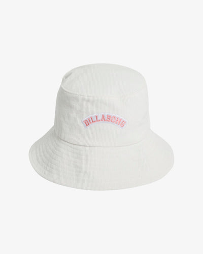 GIGGLEMUG BUCKET HAT