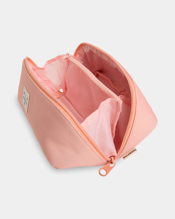 PEACHY KEEN BARREL PENCIL CASE