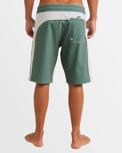 SADDLE PRO 20" BOARDSHORTS