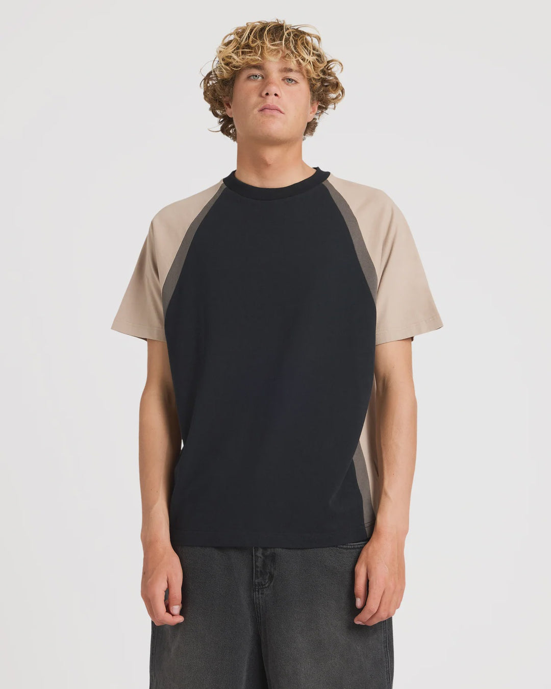 MENS SPEC FLUID SHORT SLEEVE