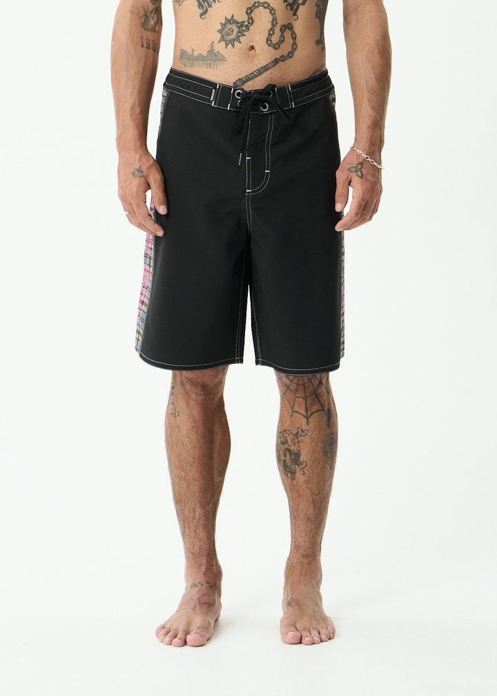 MUSTANG SURF RELATED 20" BOARDSHORT