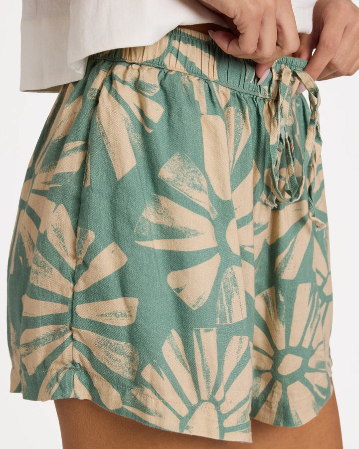 SUNTRIBE SHORT