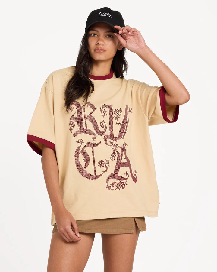 ROUND UP TONI TEE