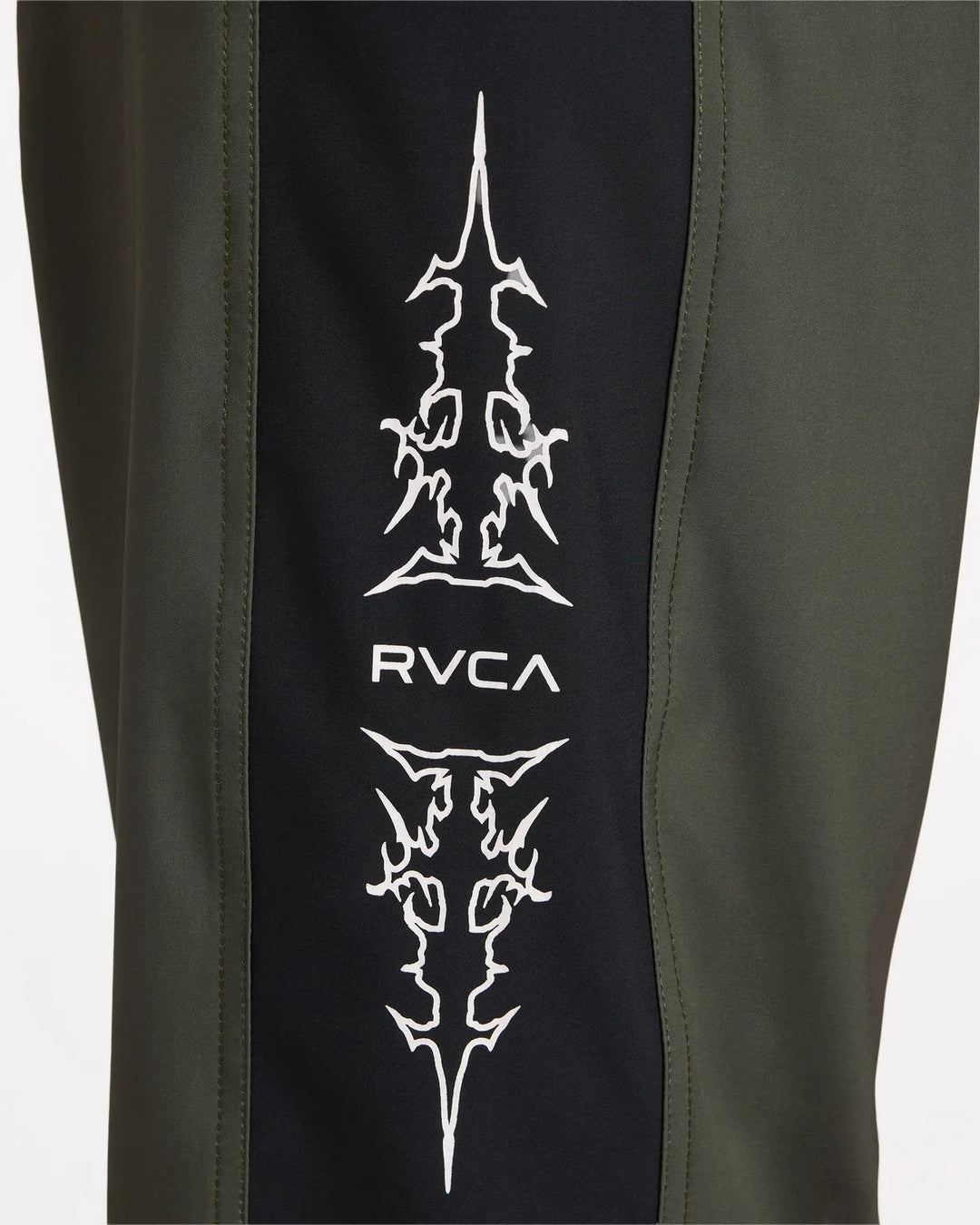 SYMETTRY 22" BOARDSHORT