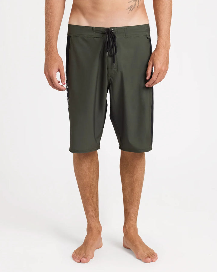 SYMETTRY 22" BOARDSHORT