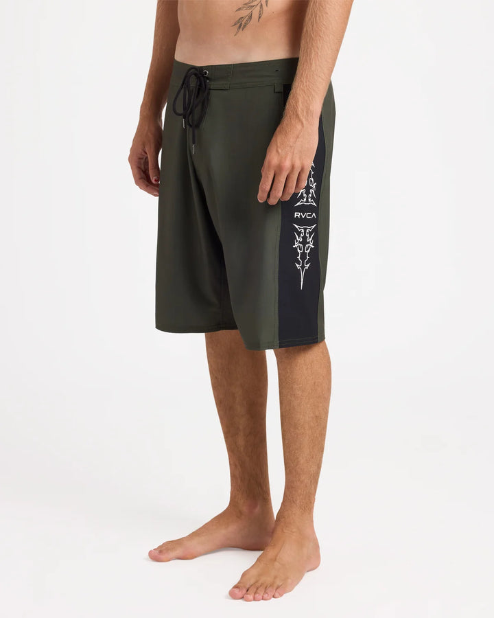 SYMETTRY 22" BOARDSHORT