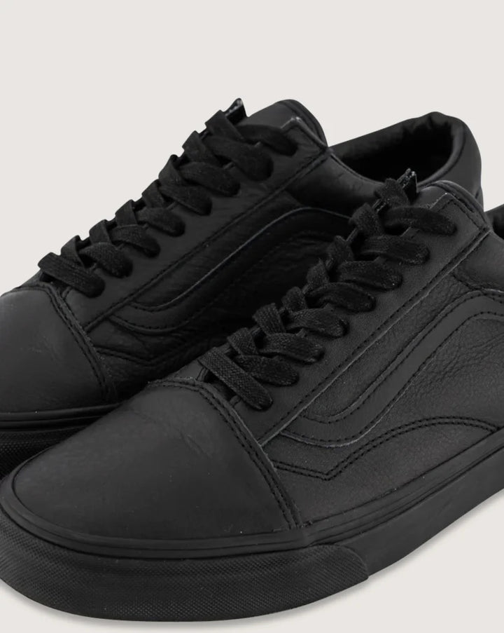 OLD SKOOL LEATHER