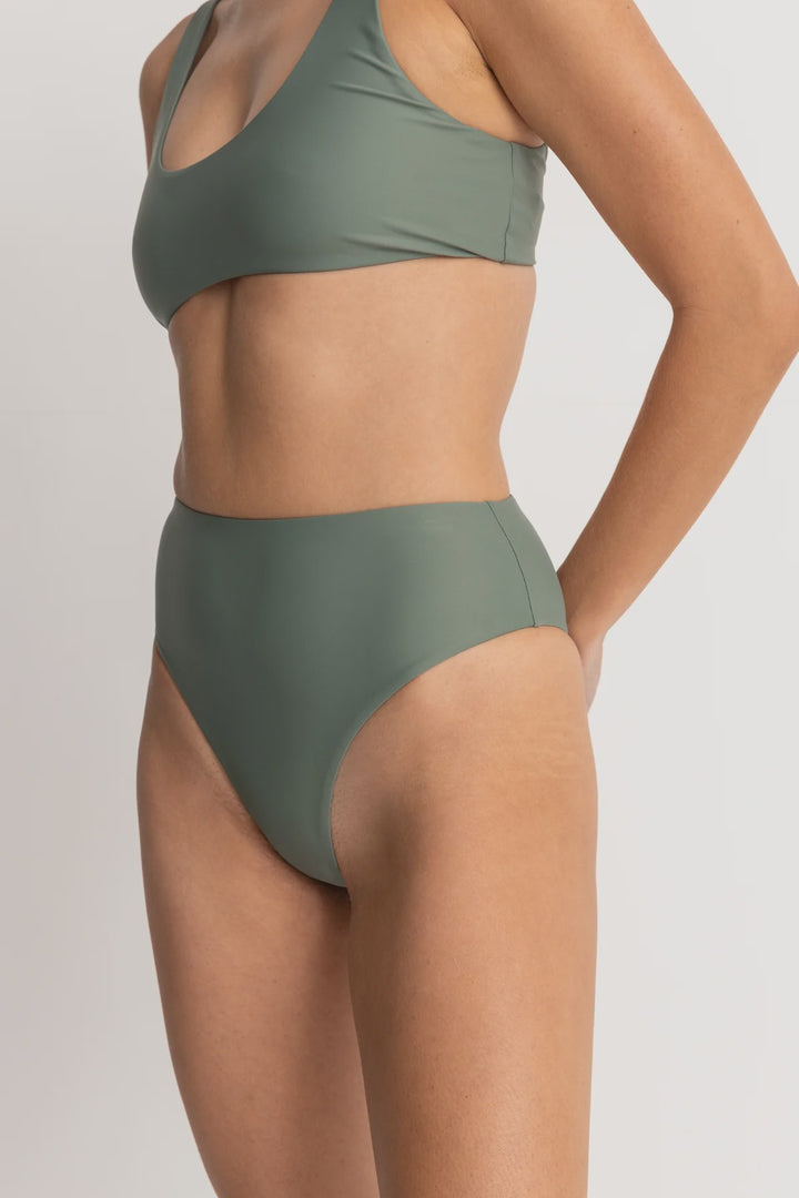CLASSIC HI WAIST PANT