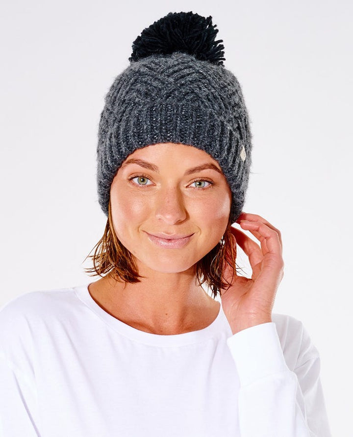GROUNDSWELL POM POM BEANIE