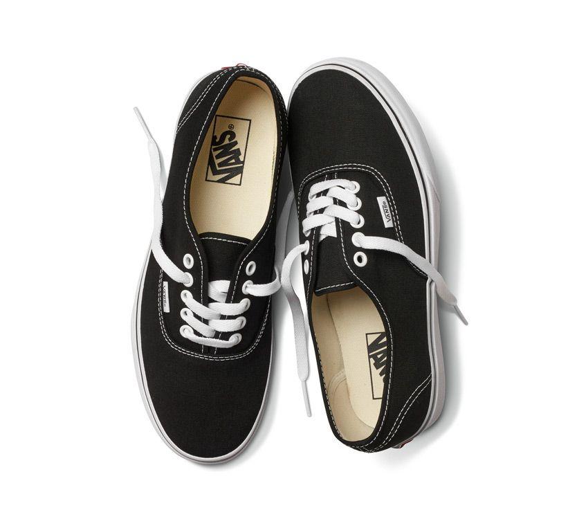 AUTHENTIC - BLACK/WHITE